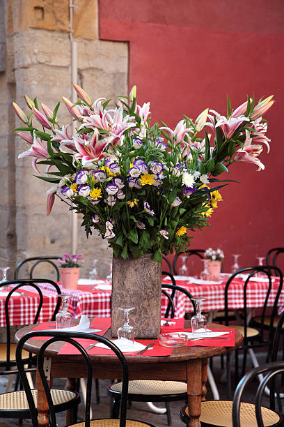 istock Typical French restaurant scene 181889703