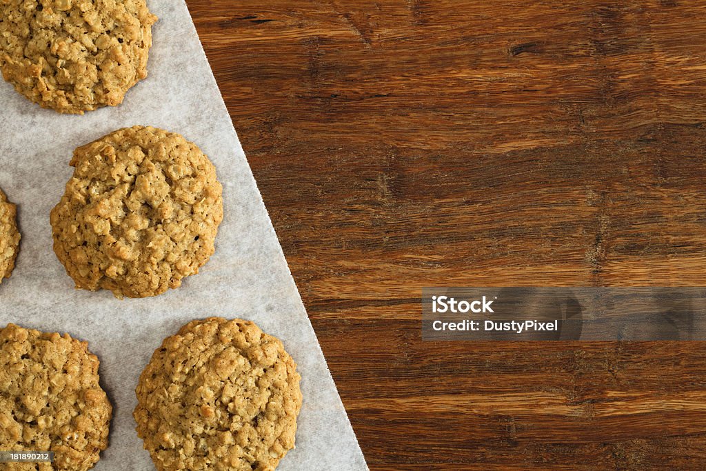 Galletas de avena - Foto de stock de Papel de cera libre de derechos