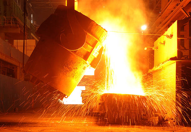 istock Spray of molten steel 181891899