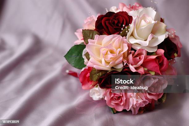 Rosen Bouquet Stockfoto und mehr Bilder von Rose - Rose, Blume, Blumenbouqet