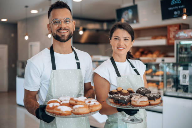 istock In-tune teamwork for delectable treats 1818940828