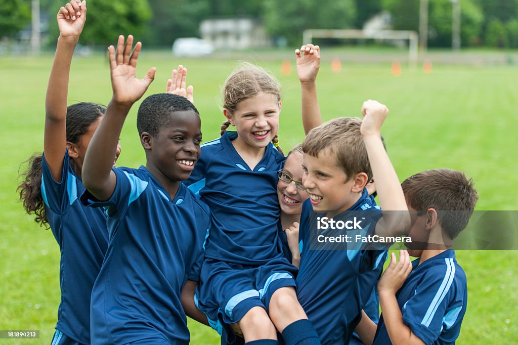 Crianças de futebol - Foto de stock de Azul royalty-free