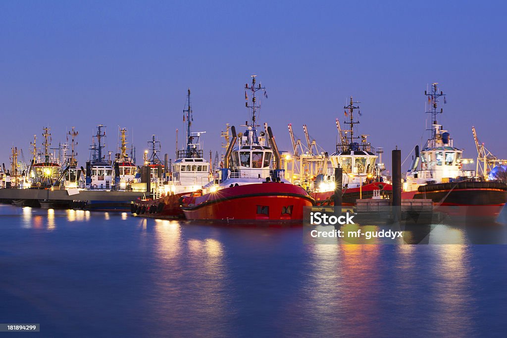 Cabo Barcos no porto de Hamburgo - Foto de stock de Alemanha royalty-free