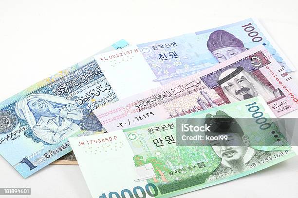 Waluty - zdjęcia stockowe i więcej obrazów Azja - Azja, Banknot, Bez ludzi