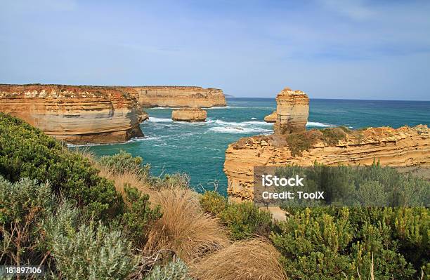 Twelve Apostles Zona Costeira - Fotografias de stock e mais imagens de Ao Ar Livre - Ao Ar Livre, Austrália, Beira d'Água
