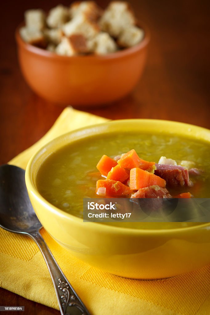 Sopa de Ervilha - Royalty-free Amarelo Foto de stock