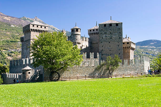 castello di fenis - valle daosta - fotografias e filmes do acervo