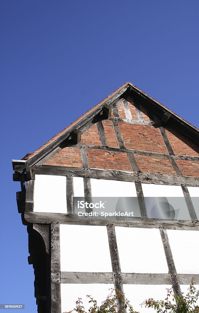 Edifício antigo com céu azul - Royalty-free Apoiar Foto de stock