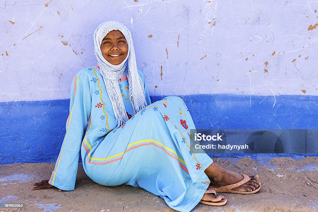 Ragazza musulmana in Southern Egitto - Foto stock royalty-free di 18-19 anni