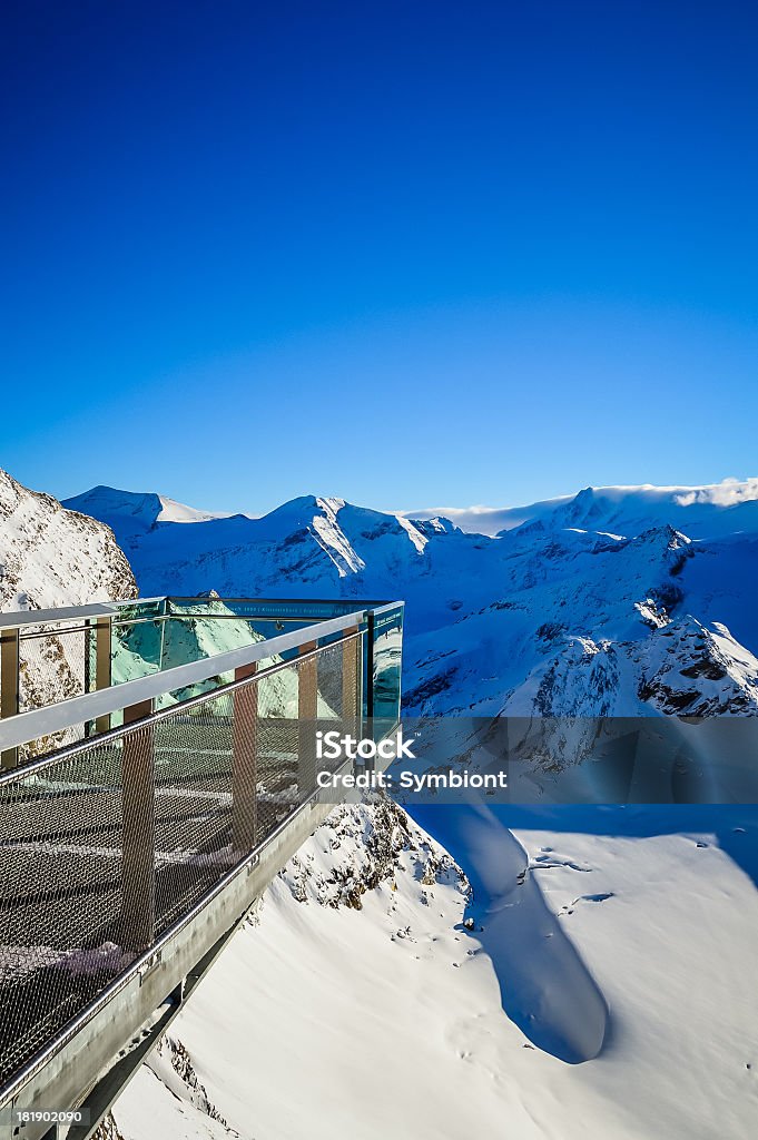 Alpi vista sulle montagne - Foto stock royalty-free di Acciaio