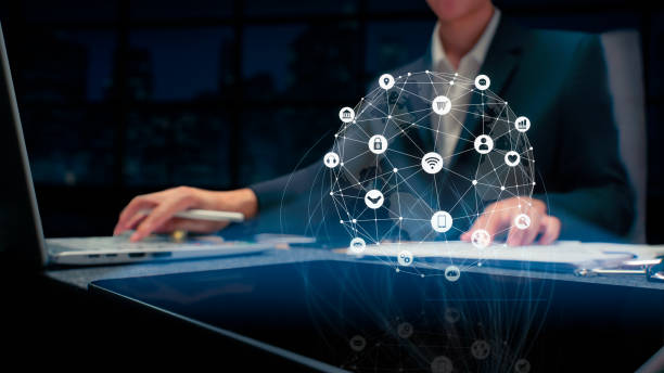 Businessmen use network connection technology and online marketing, marketers are using social networks in their work to target customer groups, world map graphics with the internet network, Digital marketing, global business concept
