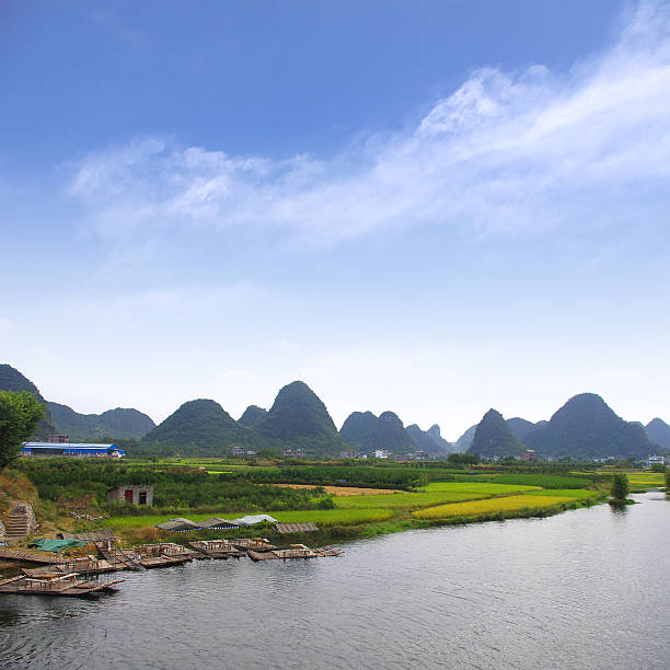 istock China Guilin rafting 181923294