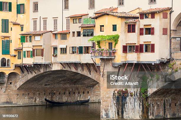 Ponte Vecchio Florencji Włochy - zdjęcia stockowe i więcej obrazów Architektura - Architektura, Balkon, Bez ludzi