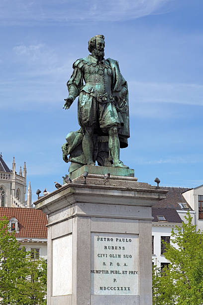 istock Statue of Peter Paul Rubens in Antwerp, Belgium 181933463