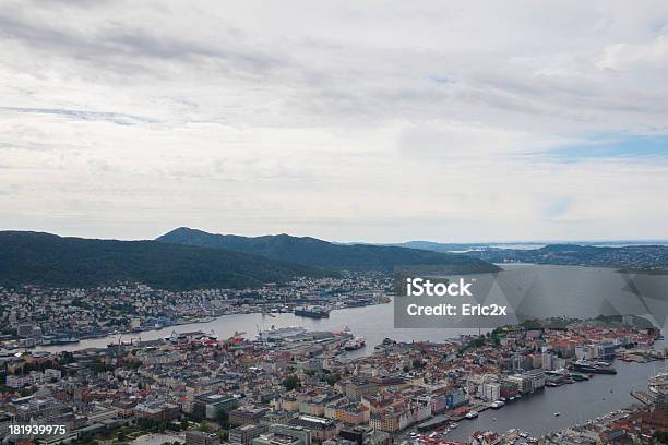 Bergen Foto de stock y más banco de imágenes de Aire libre - Aire libre, Anticuado, Arquitectura