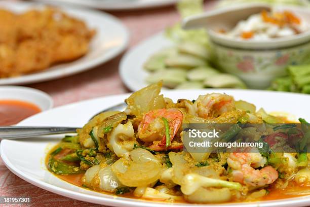 Caril Marisco E Conjunto De Comida Tailandesa Tailândia - Fotografias de stock e mais imagens de Almoço