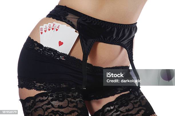 Foto de Sexy Garota Com Uma Combinação De Pôquer e mais fotos de stock de Adulto - Adulto, Aposta, Beleza