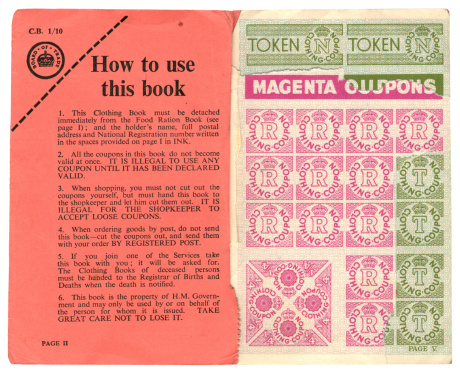 Twee Nederlandse postzegels van 35 cent per stuk, afgestempeld in Meppel