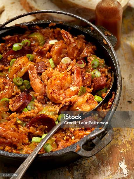 Foto de Jambalaya e mais fotos de stock de Sopa de Quiabo - Sopa de Quiabo, Camarão - Frutos do Mar, Luisiana