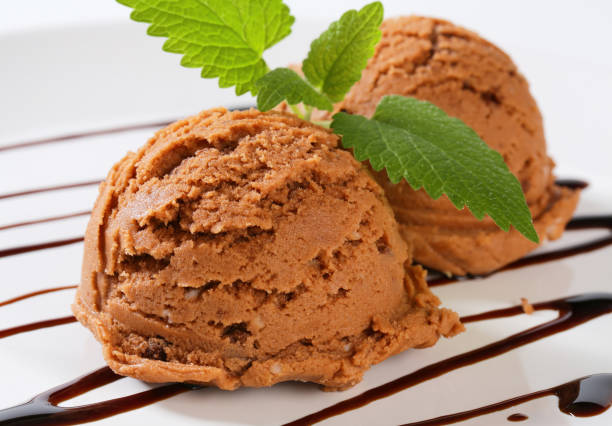 istock Scoops of chocolate ice creamn 181963434