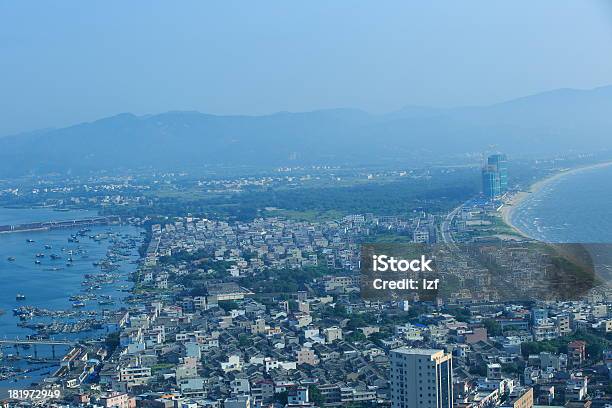 Bela Paisagem Da Baía Na China - Fotografias de stock e mais imagens de Aldeia - Aldeia, Aldeia de Pescador, Ao Ar Livre