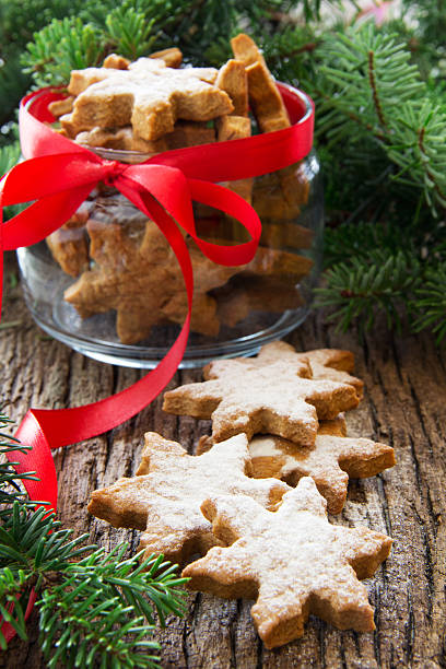 istock Christmas cookies 181980853