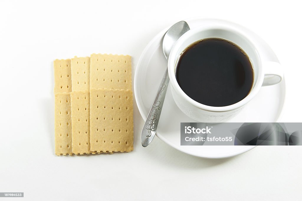 Café negro y las cookies - Foto de stock de Al horno libre de derechos
