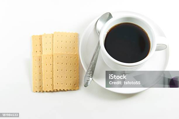 ブラックコーヒーとクッキー - おやつのストックフォトや画像を多数ご用意 - おやつ, アウトフォーカス, カップ
