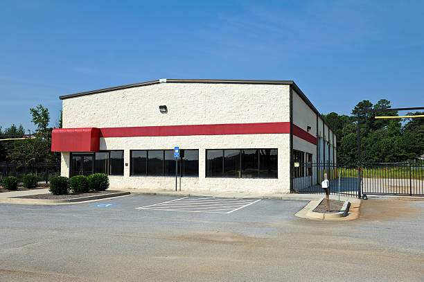 istock New Commercial Building 181984605