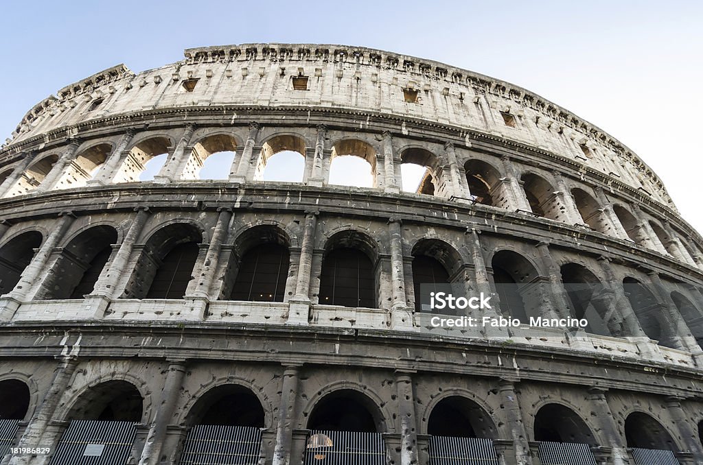 Coliseu - Foto de stock de Anfiteatro royalty-free