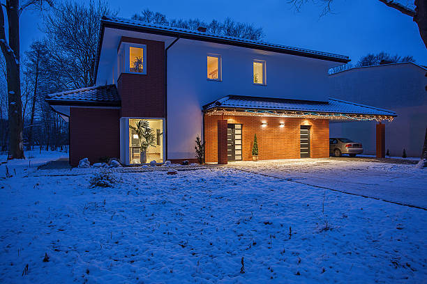 istock Etrance of modern villa 181987748