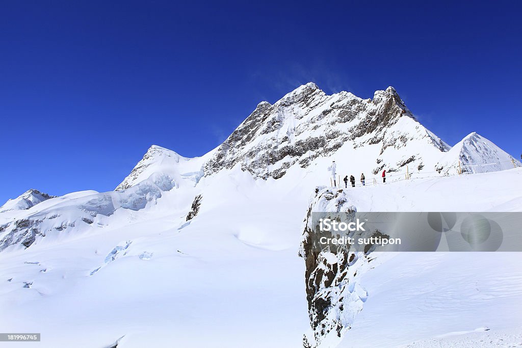 Alpes australianos paisagem de montanha no Jungfraujoch - Foto de stock de Alpes europeus royalty-free