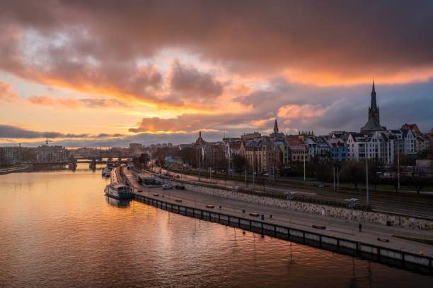 istock Panorama of Old town with reflection in river Oder at sunset, Szczecin, Poland 1819997006