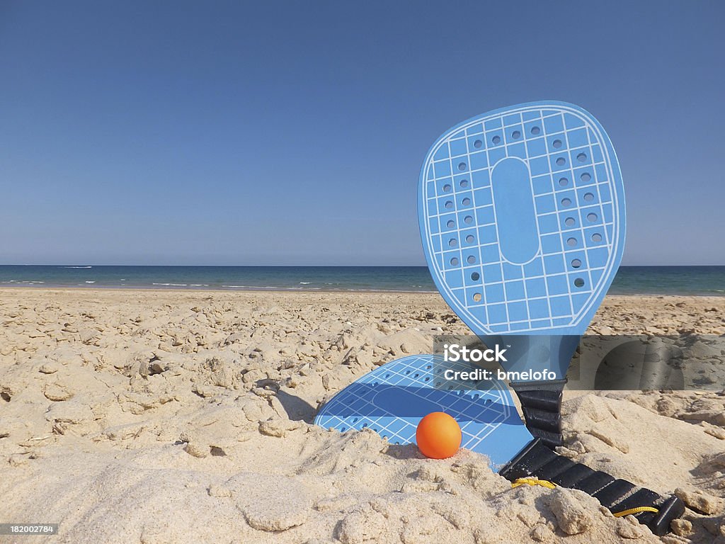 Raquetas de playa - Foto de stock de Mar libre de derechos