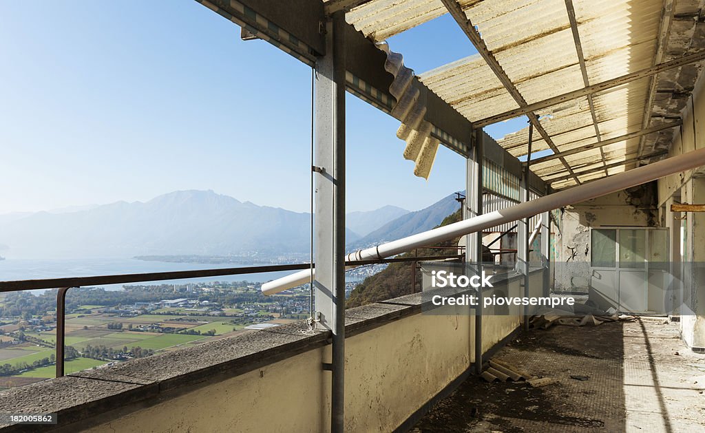 Alte Gebäude, Balkon - Lizenzfrei Abgerissen Stock-Foto