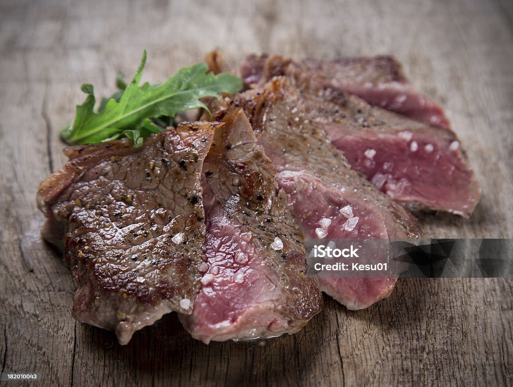 De carne bovina deliciosa - Foto de stock de Alecrim royalty-free
