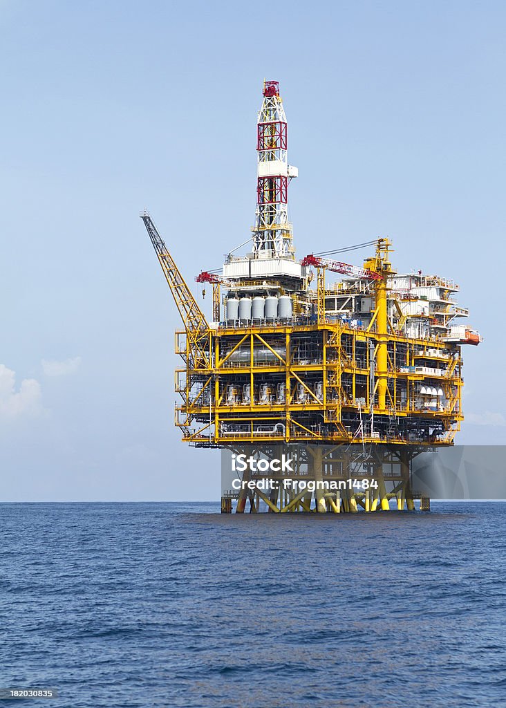 Plataforma Petrolífera - Foto de stock de Plataforma Marítima royalty-free