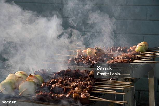 Churrasco Pinos - Fotografias de stock e mais imagens de Abastecer - Abastecer, Almoço, Ao Ar Livre