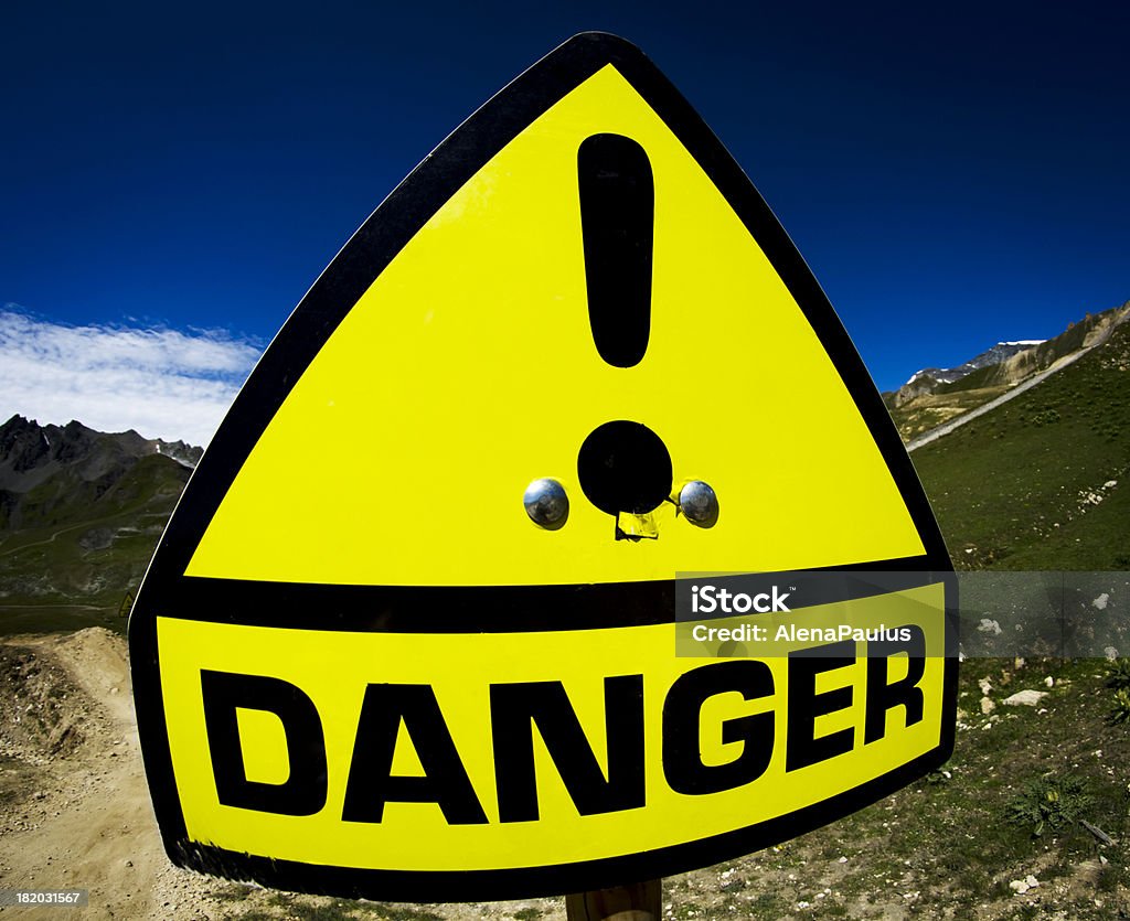 危険標識 - カラー画像のロイヤリティフリーストックフォト