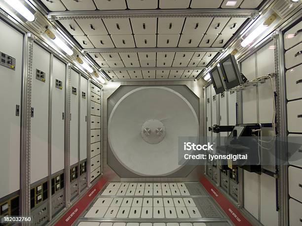 Uss Module Iss Module Stock Photo - Download Image Now - International Space ...