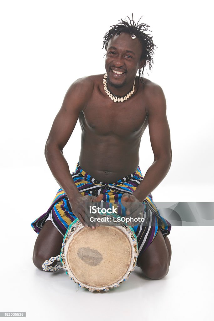 African Portrait-Play Tamtam - Photo de Adulte libre de droits