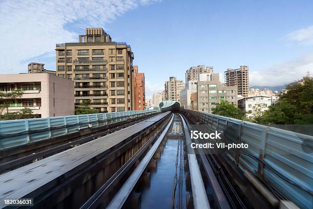 Paisaje Urbano Foto de stock y más banco de imágenes de Actividad - Actividad, Aire libre, Andén de estación de tren