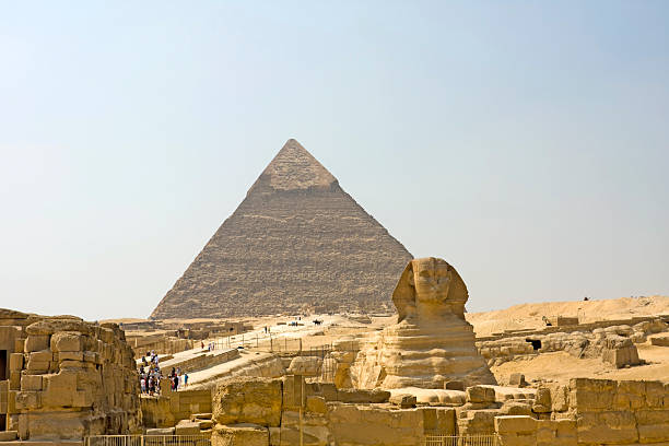 istock Guardian of the Pyramids 182041352