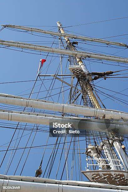 Großen Segelboot Mast Auf Stockfoto und mehr Bilder von Blau - Blau, Fotografie, Geschichtlich