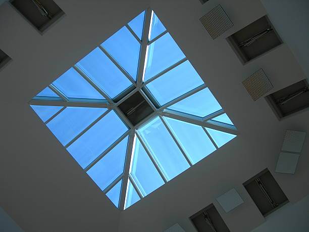 istock Airport Roof 03 182050862