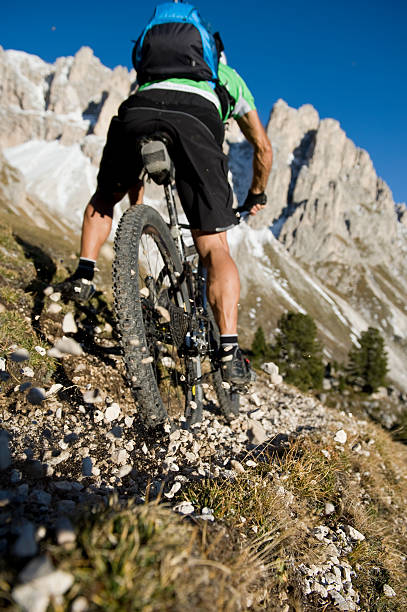 istock Pure mountain bike adventures 182053117
