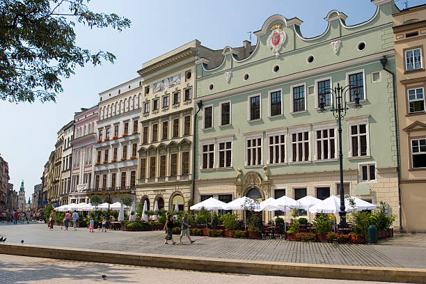 istock Tenement Houses 182053362