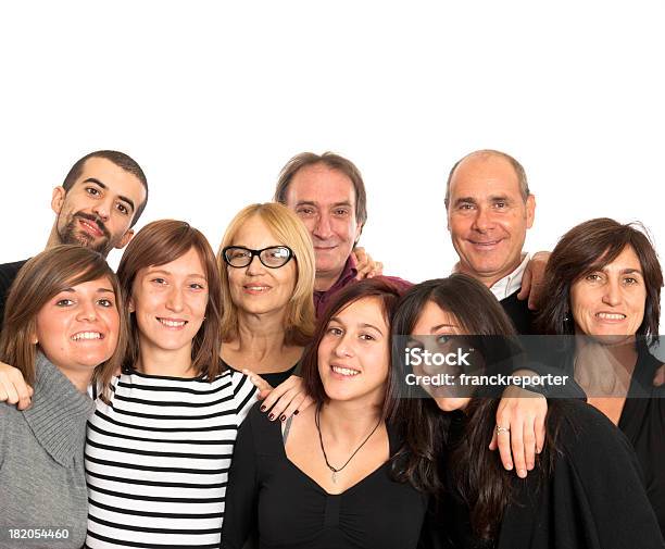 Famiglia Felice Isolato Su Sfondo Bianco - Fotografie stock e altre immagini di Adolescente - Adolescente, Adolescenza, Adulto