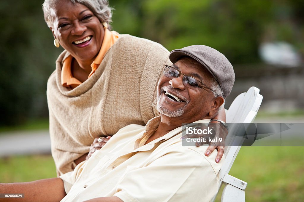 Senior coppia afro-americana - Foto stock royalty-free di Afro-americano