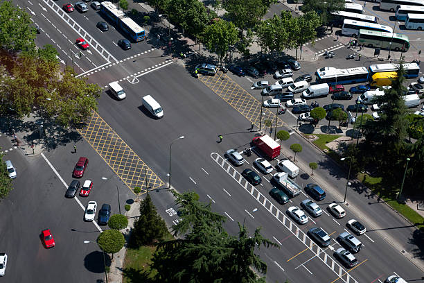 embouteillage - traffic car street parking photos et images de collection